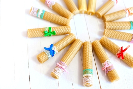 Obrázek Candele di cera d'api, facili e veloci