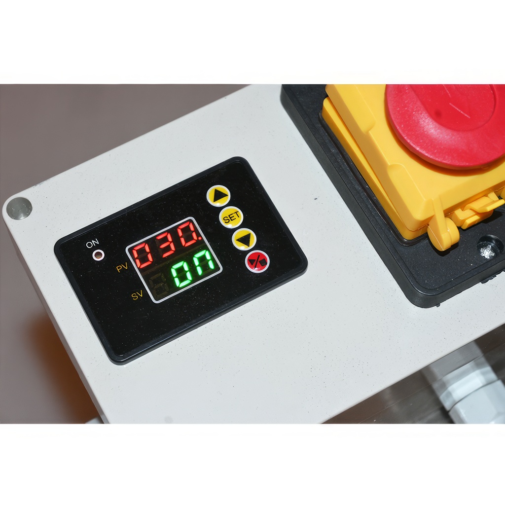 Macchina per la cremificazione del miele Mellarius ProLine 230 V capacità 80 kg - automatica