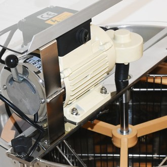 Smielatore con contenitore Mellarius OptiLine 3/9 r. con motore elettrico 230V P52