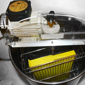 Smielatore con contenitore Mellarius OptiLine 2 telai con motore elettrico 230V P40