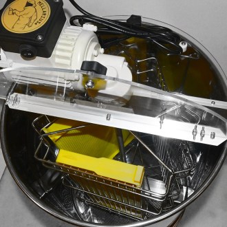 Smielatore con contenitore Mellarius OptiLine 3 telai con motore elettrico 230V P40