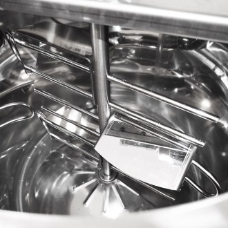 Macchina per la cremificazione con riscaldamento Mellarius MaxiLine 230 V capacità 100 kg - automatica