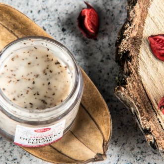 Peeling enzimatico vitaminico Pleva per la pelle - 50g