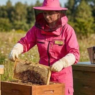 Tuta da apicoltore PREMIUM rosa Lysoň, taglie: S-XXXXL