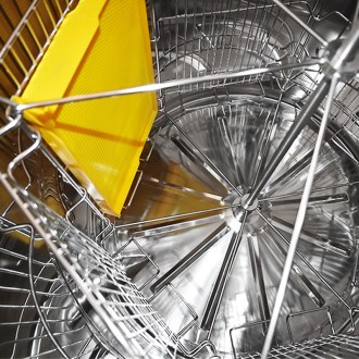 Smielatore Mellarius MaxiLine 6 telai radiali con motore elettrico 230V P64