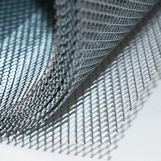 Rete per apicoltura - Lamiera stirata zincata 3/0,6 - larghezza 42 cm - rotolo 10 m